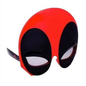 Heroic Red and Black Kids Mask NWOT